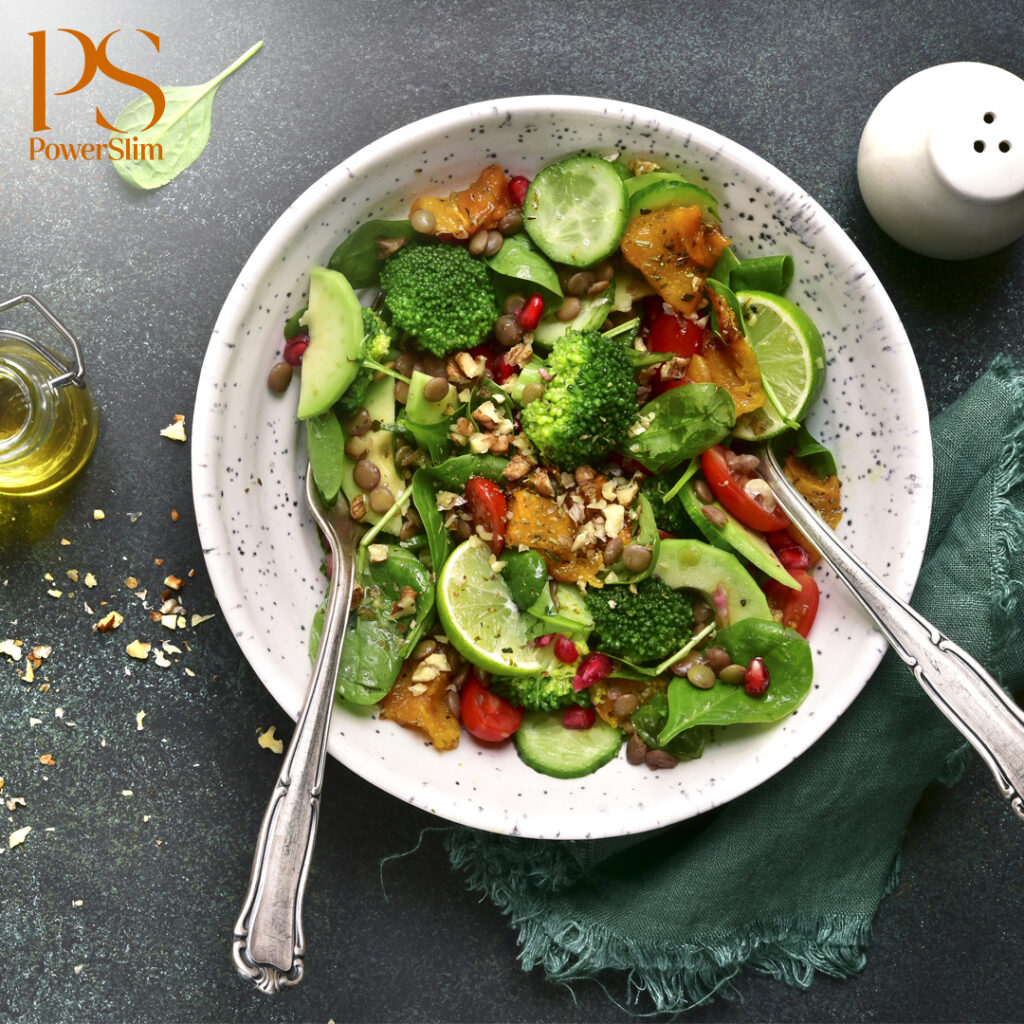 Linsensalat mit Kürbis, Brokkoli und Granatapfelkernen