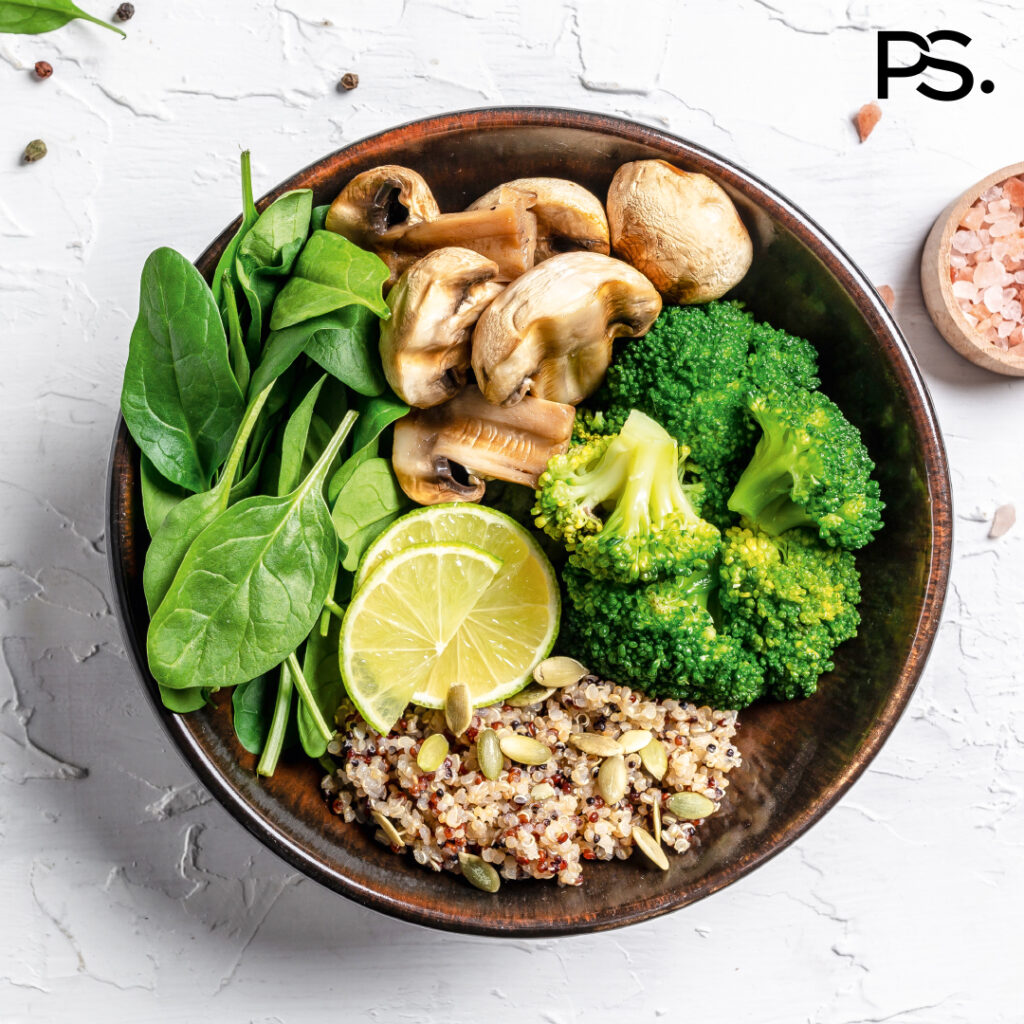 Quinoa mit Brokkoli und Champignons