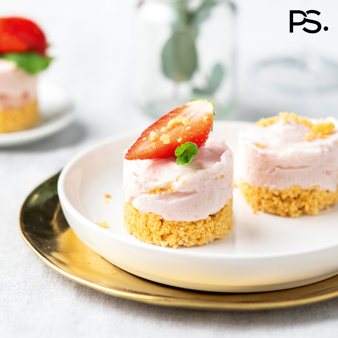 Erdbeer-Kokos-Mini-Cheesecakes