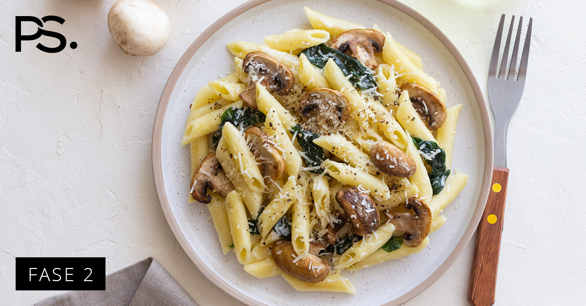 Pasta mit Champignons, Spinat und Parmesan