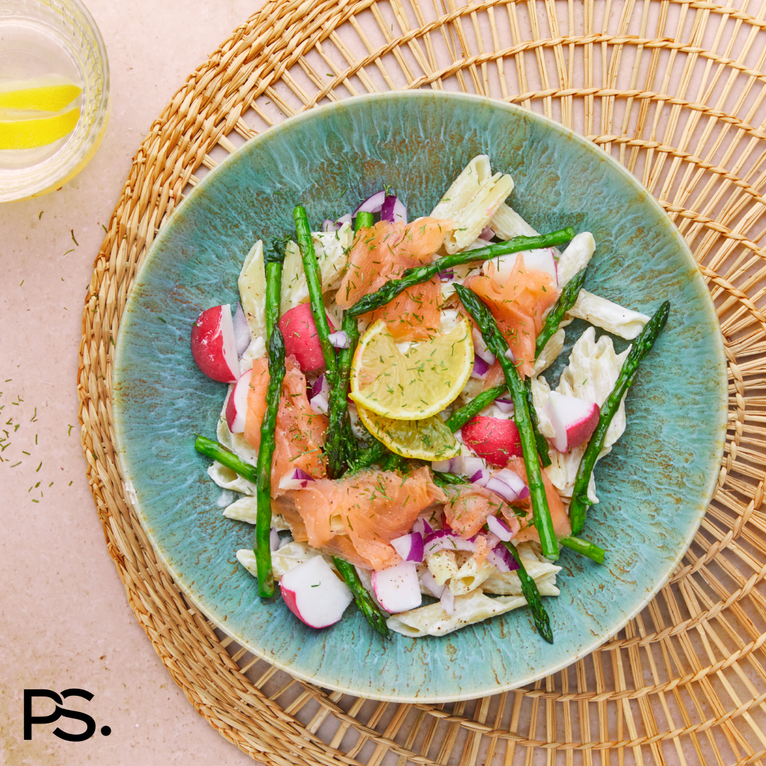 Nudelsalat mit Lachs und Spargel